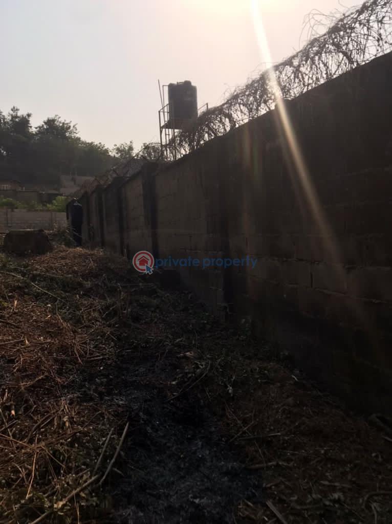 Residential Land For Sale Shobanjo Close Idi Ishin After Idi Ishin Police Station Adjacent To Little Fortress School Idishin Ibadan. Idishin Ibadan Oyo - 8