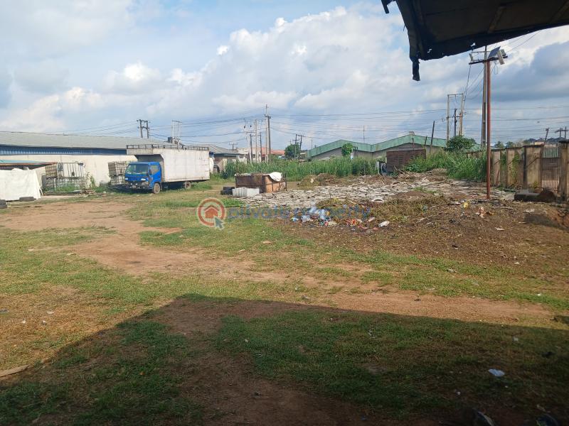 Mixed use Land For Sale Oluyole Estate Ibadan Oyo - 2
