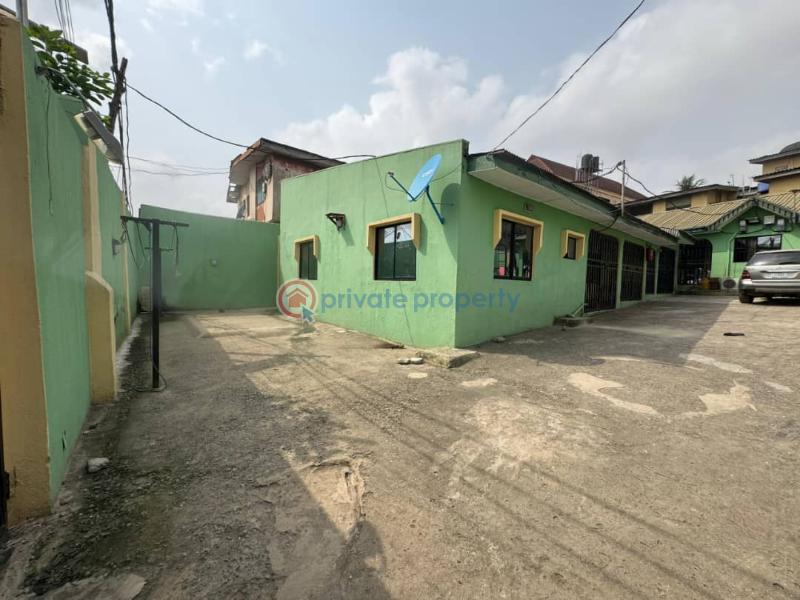 1 bedroom Block Of Flats For Sale Adeniyi Jones Ikeja Lagos
