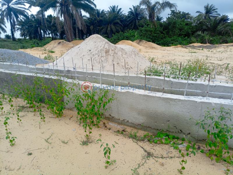 Land with c of o facing lekki epe expressway - 2 Residential Land For Sale The Parliament 1.0 Along Lekki Epe Expressway Ibeju-Lekki Lagos - 2