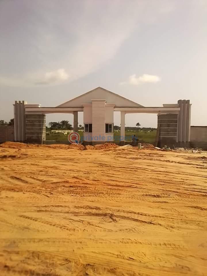 For sale Land Hilton Royal Garden Estate Along Lekki Epe Expressway By Alaro City Lagos Ibeju