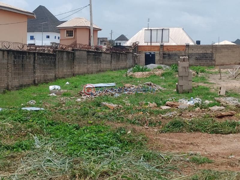Mixed use Land For Sale Alagbaka Gra Akure Ondo - 4