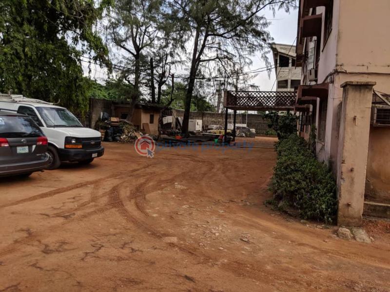 10 bedroom Mixed use Land For Sale Palmgroove, Ikorodu Road Palmgroove Shomolu Lagos - 1