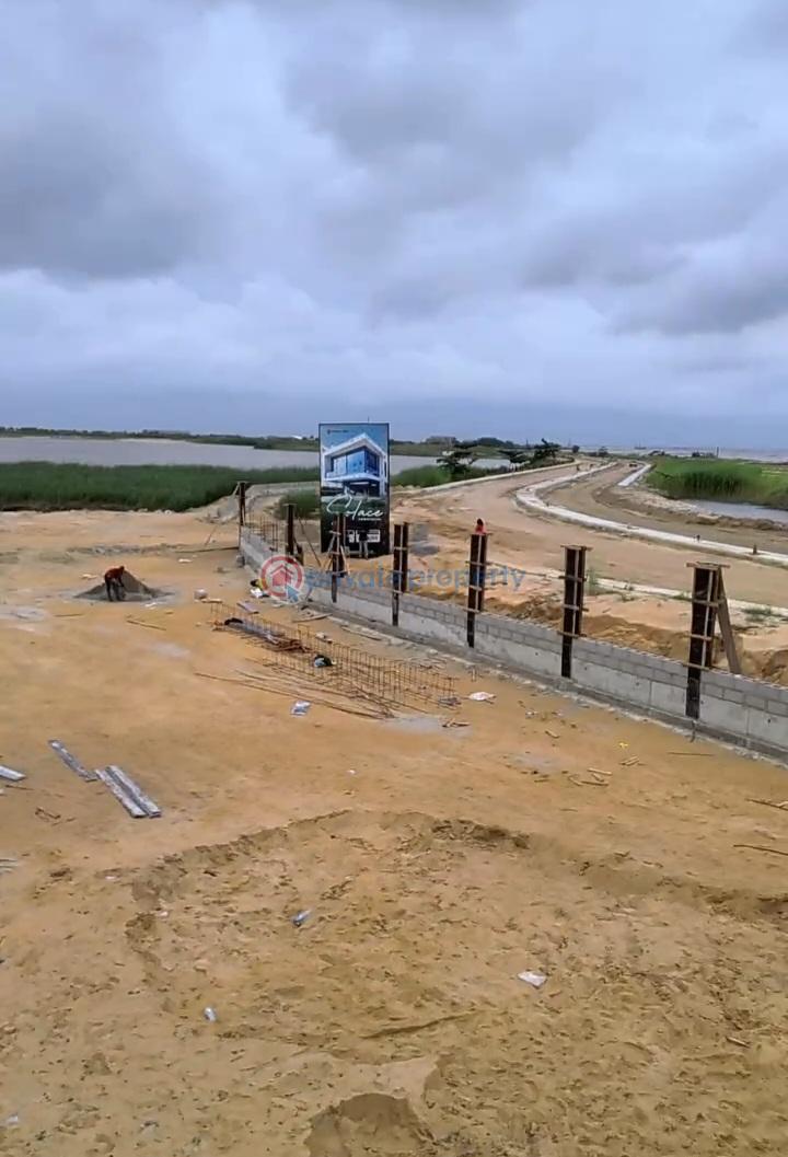 Commercial Land For Sale Solace Platinum (commercial) Chevron Drive Lekki Lagos Chevron Drive Lekki Lagos - 0