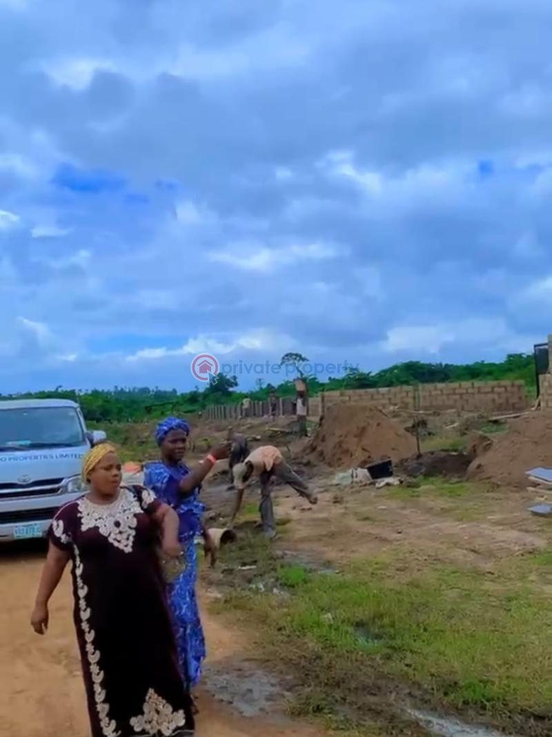 Residential Land For Sale Ara's Court Estate Located At Lagbin, Ologuneru Eleyele Ibadan Oyo - 1