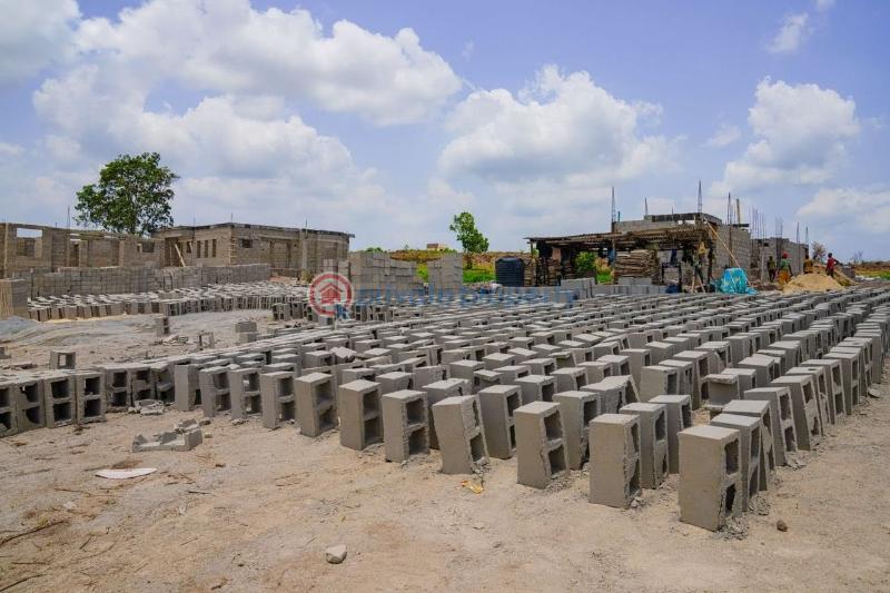 Mixed use Land For Sale Estate Epe Lagos - 5
