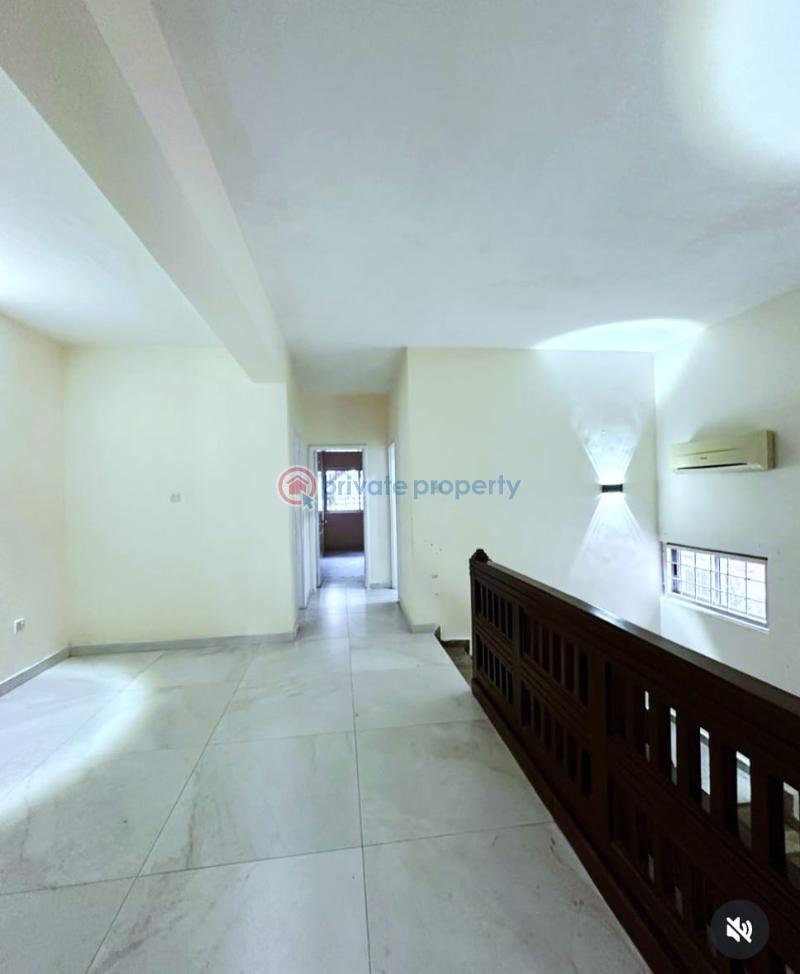 4 bedroom Terraced Duplex For Rent Old Ikoyi Lagos - 10