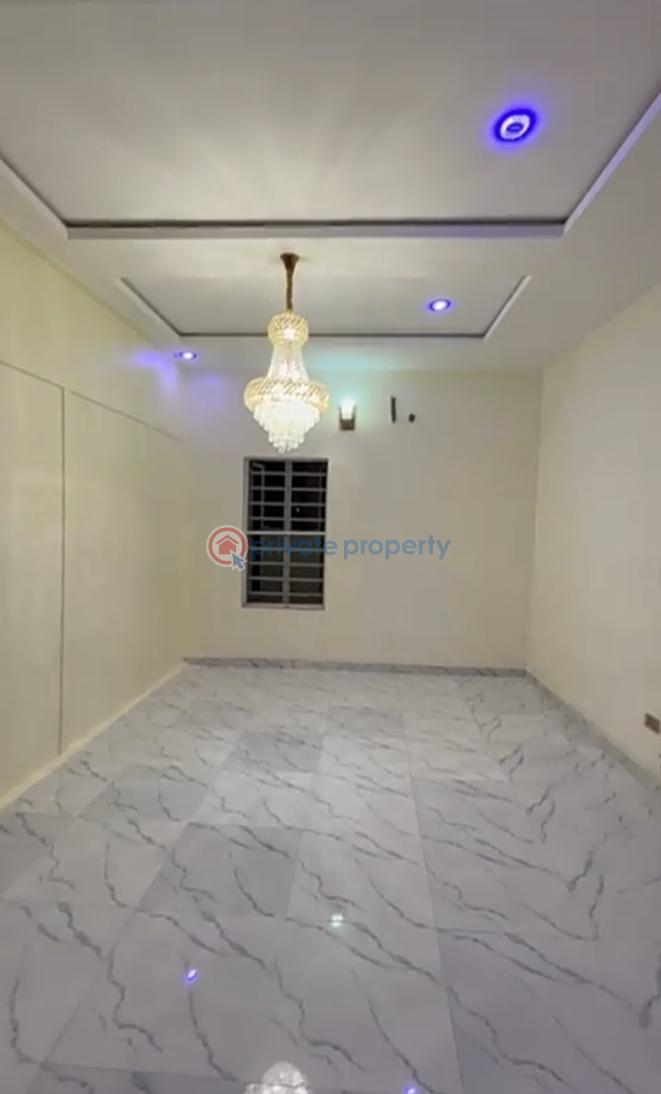 Large and spacious 1 bedroom apartment ( video) - 4 1 bedroom Mini Flat For Rent Orchid Road Lekki Lagos - 4