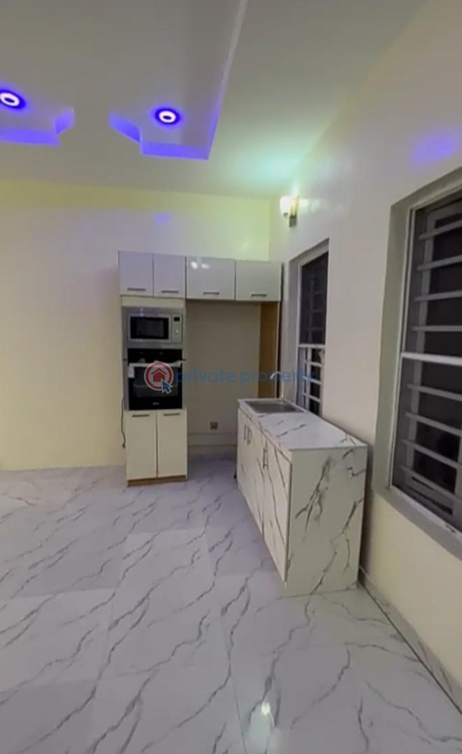 Large and spacious 1 bedroom apartment ( video) - 1 1 bedroom Mini Flat For Rent Orchid Road Lekki Lagos - 1