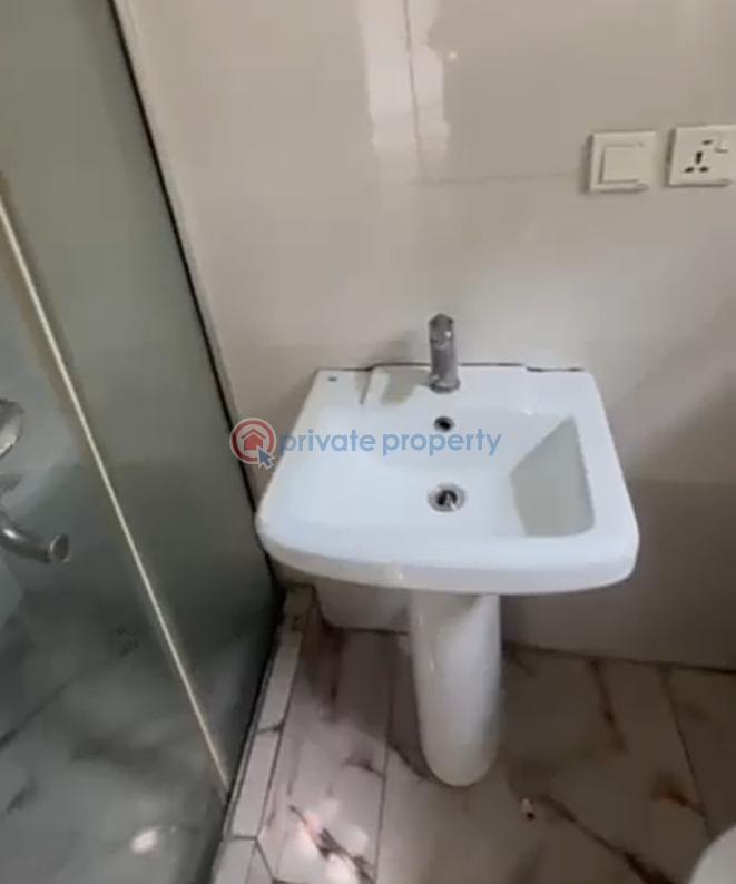 Large and spacious mini flat -{video available} - 4 1 bedroom Mini Flat For Rent Apple Wood Estate Orchid Road Lekki Lagos - 4