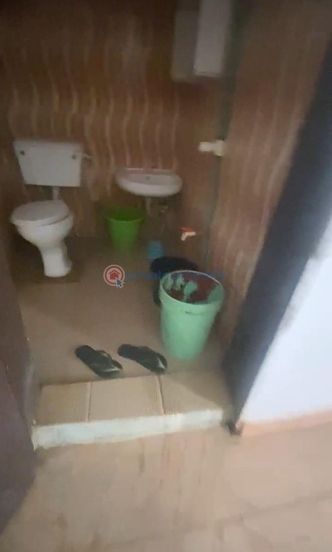 1 bedroom Self Contain For Rent Thomas Estate Ajah Lagos - 4