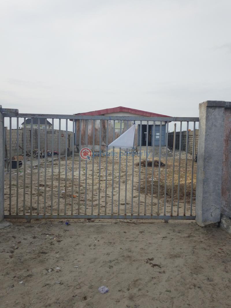 2 bedroom Warehouse For Rent Orchid Road Lafiaji Lekki Lagos - 0