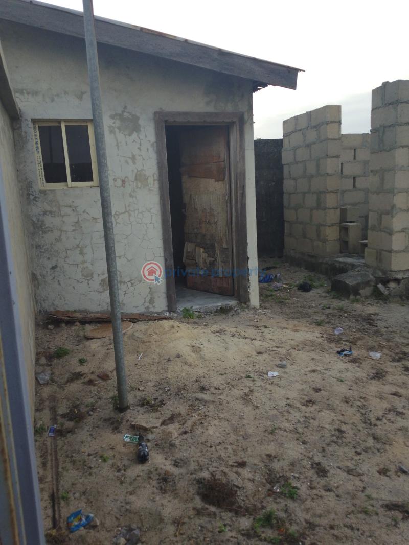 2 bedroom Warehouse For Rent Orchid Road Lafiaji Lekki Lagos - 2