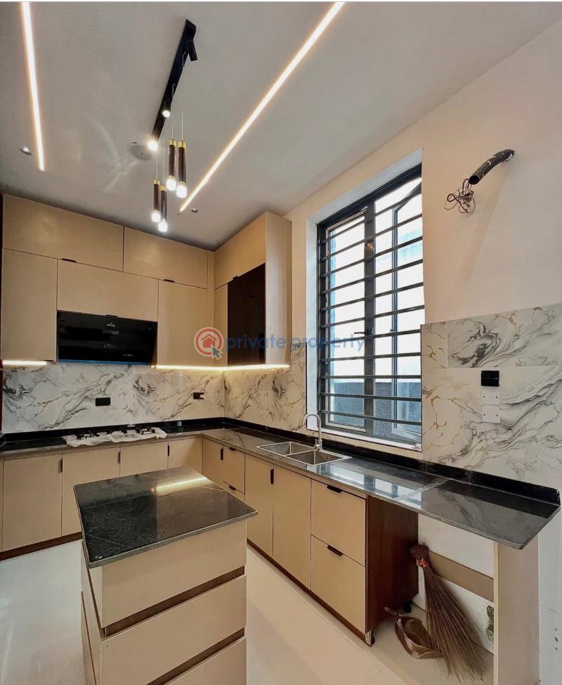 4 bedroom Semi detached Duplex For Sale Secure Estate Ajah Lagos - 5