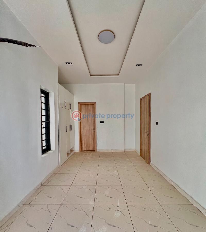 Last unit of this 5 bedroom fully detached duplex with bq - 10 5 bedroom Detached Duplex For Sale Secure Estate At Orchid Lekki Along Lekki Expressway Lagos - 10