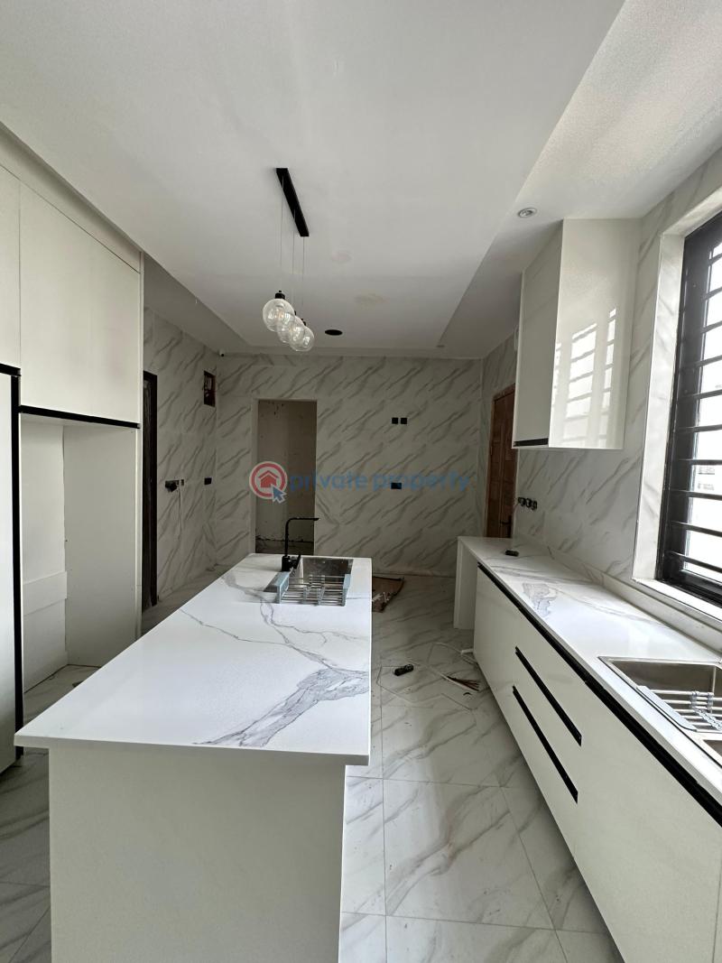 5 bedroom Detached Duplex For Sale Chevron Lekki Lagos - 6