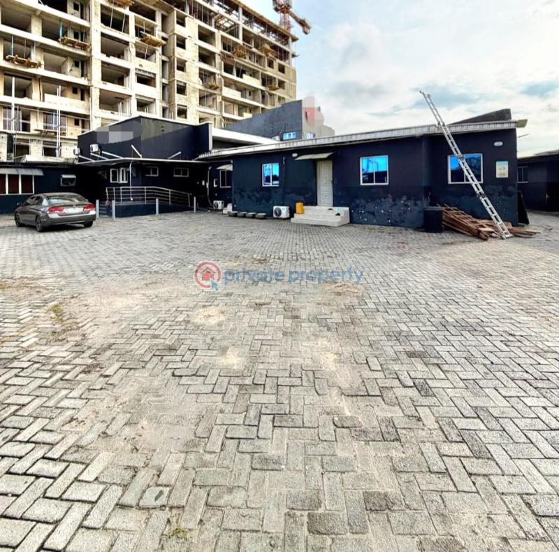 10 bedroom Office For Sale Lekki Phase 1 Lagos