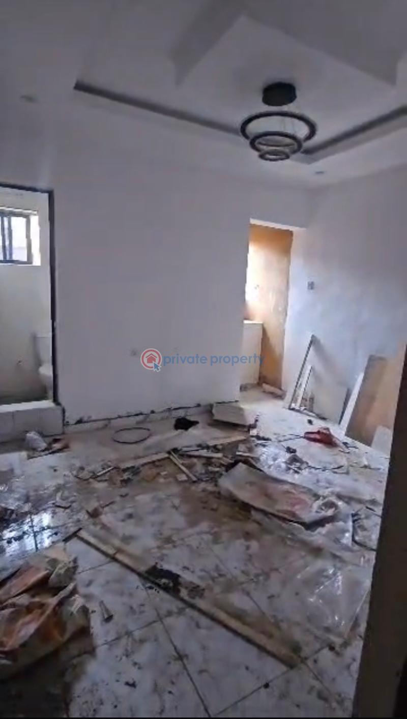 1 bedroom Mini Flat For Sale Shomolu Lagos - 0