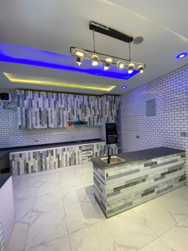 4 bedroom Terrace For Sale 2nd Toll Gate Lekki Lagos - 1