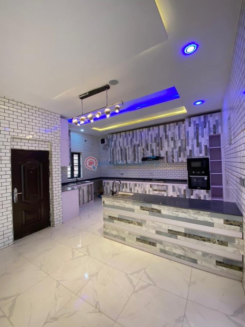 4 bedroom Terrace For Sale 2nd Toll Gate Lekki Lagos - 8