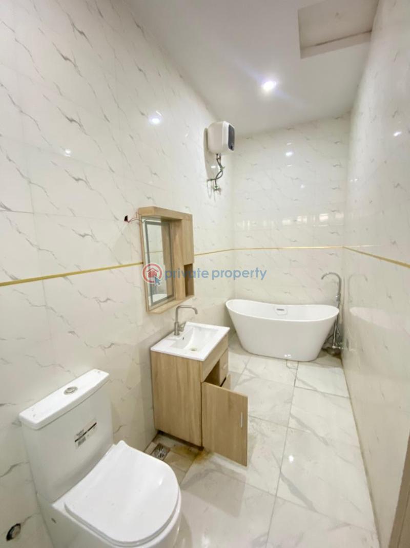 4 bedroom Terrace For Sale 2nd Toll Gate Lekki Lagos - 3