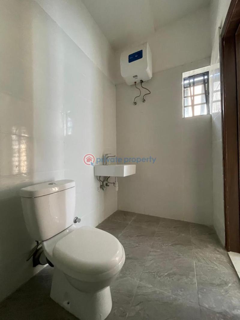 4 bedroom Duplex For Sale 2nd Toll Gate Lekki Lagos - 4