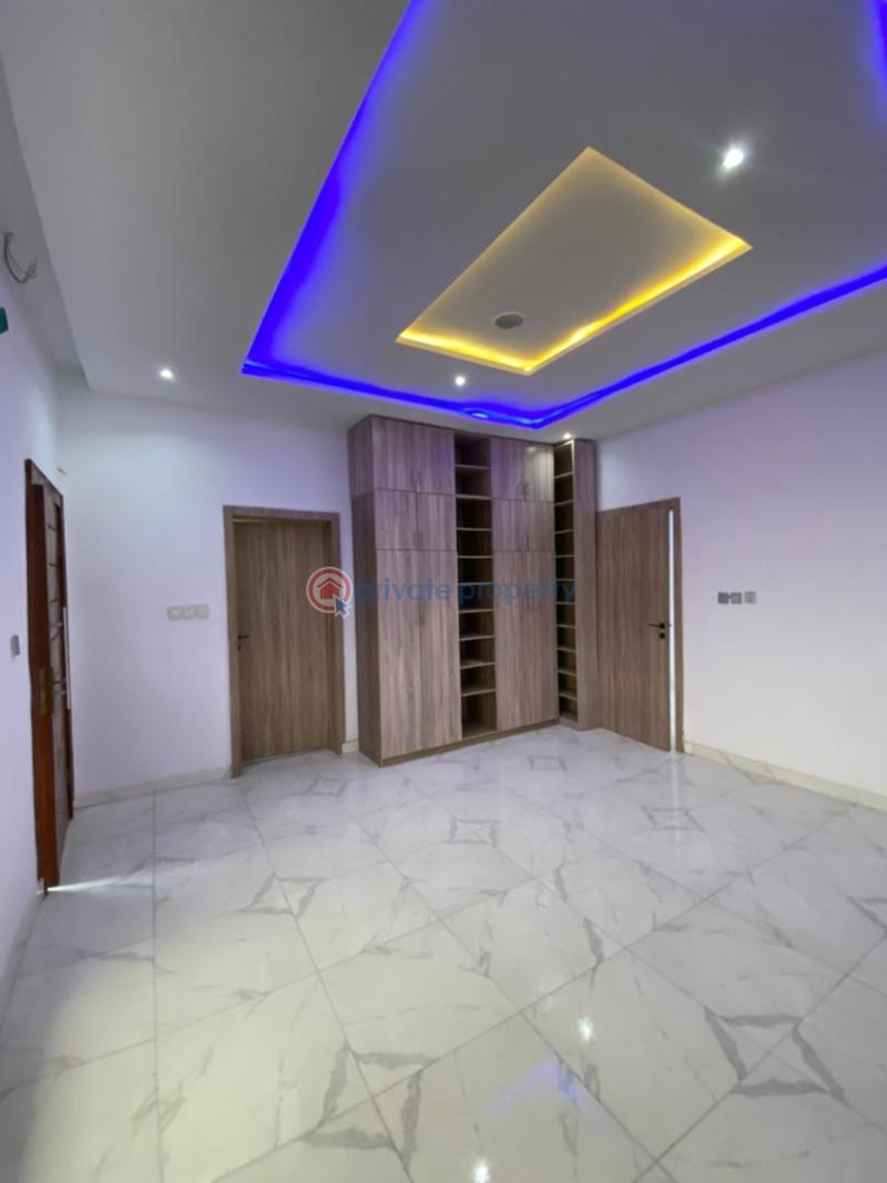 4 bedroom Terrace For Sale 2nd Toll Gate Lekki Lagos - 20