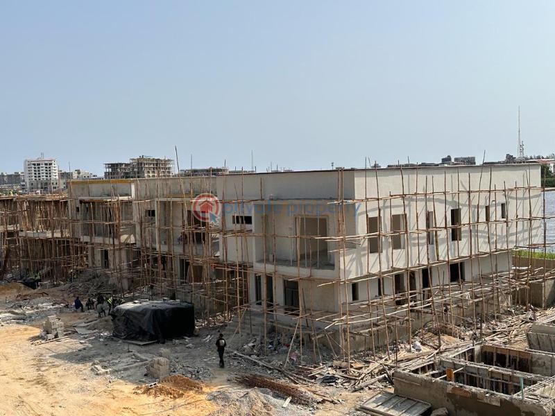 4 bedroom Terrace For Sale End Of Freedom Way Lekki Phase 1 Lagos - 5