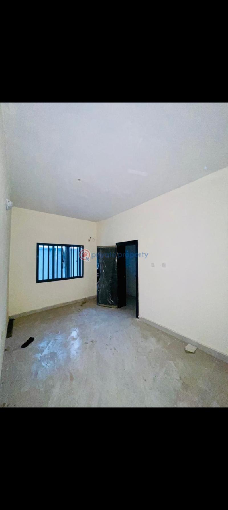 2 bedroom Block Of Flats For Sale Lekki Phase 1 Lagos - 4