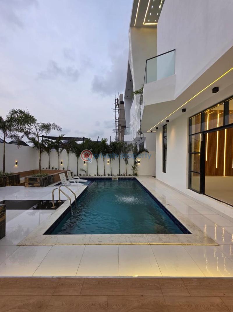 5 bedroom Duplex For Sale Chevron Lekki Lekki Lagos - 8