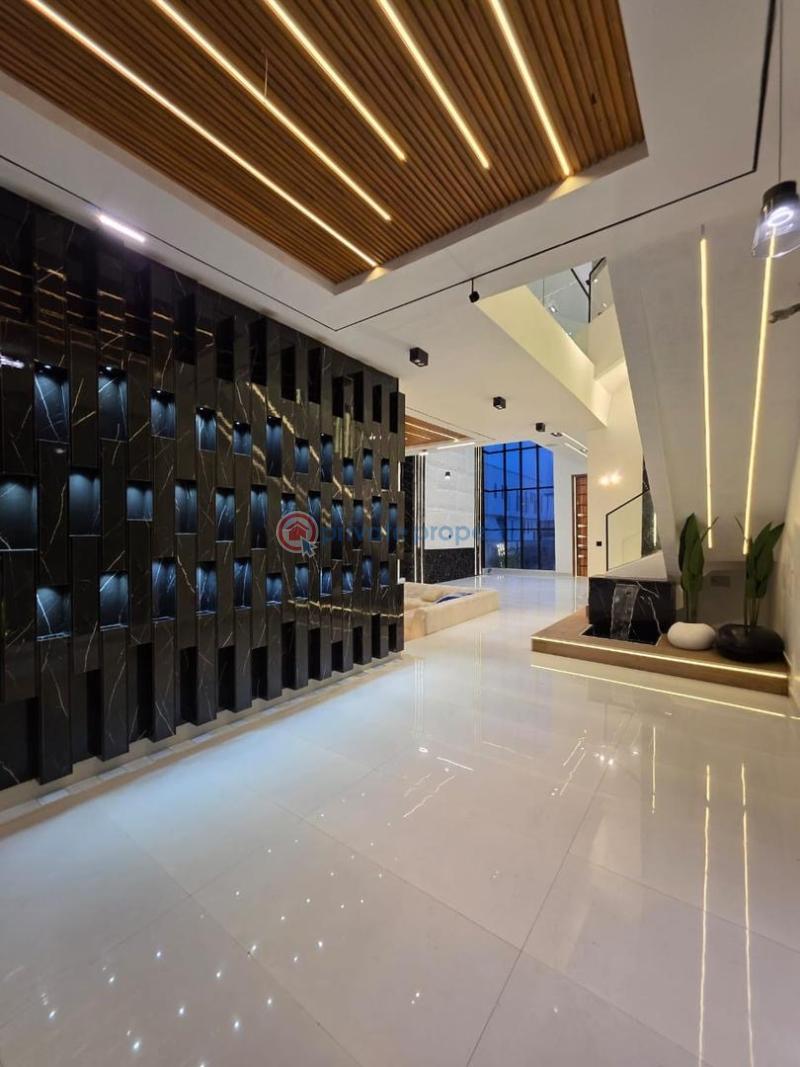 5 bedroom Duplex For Sale Chevron Lekki Lekki Lagos - 7