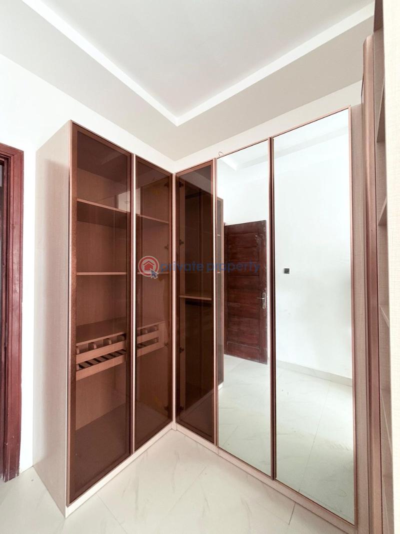 Lekki luxurious duplex*  🔑🔑 4bedrooms semi-detached duplex with bq for sale!! - 4 4 bedroom Semi detached Duplex For Sale Ologolo Lekki Lagos - 4