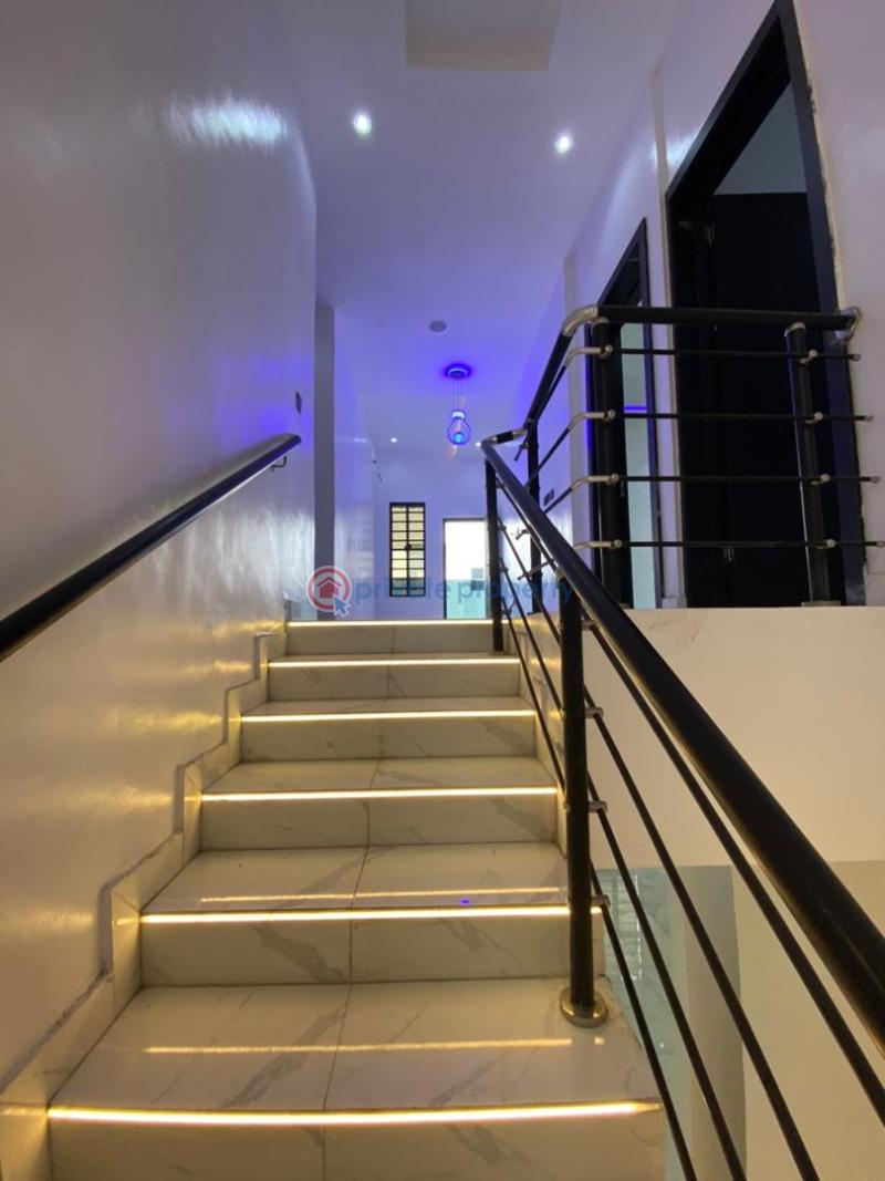 5 bedroom Detached Duplex For Sale 2nd Toll Gate Lekki Lagos - 2