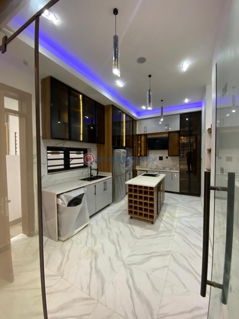 Lekki luxurious duplex*  5bedrooms fully-detached duplex with bq for sale!! - 6 5 bedroom Detached Duplex For Sale 2nd Toll Gate Lekki Lagos - 6