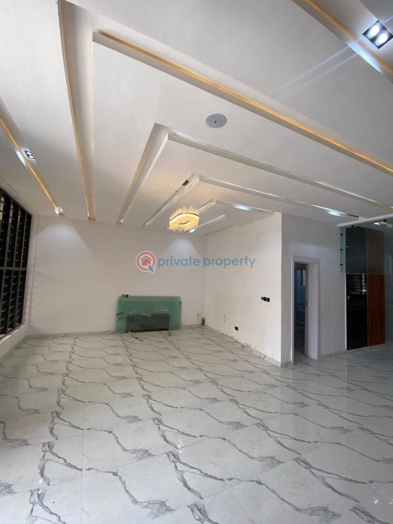 Lekki luxurious duplex with swimming pool*  🔑🔑 4bedrooms fully-detached duplex with bq for sale!! - 17 4 bedroom Detached Duplex For Sale 2nd Toll Gate Lekki Lagos - 17