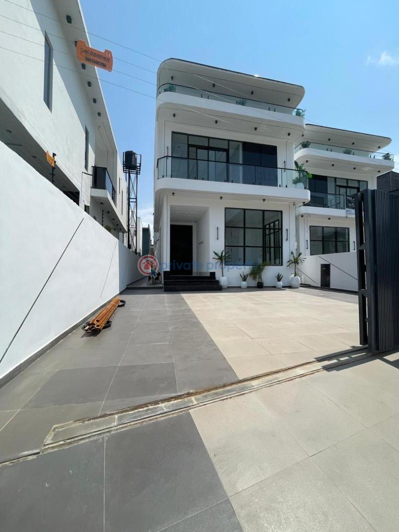 5 bedroom Detached Duplex For Sale 2nd Toll Gate Lekki Lagos - 1