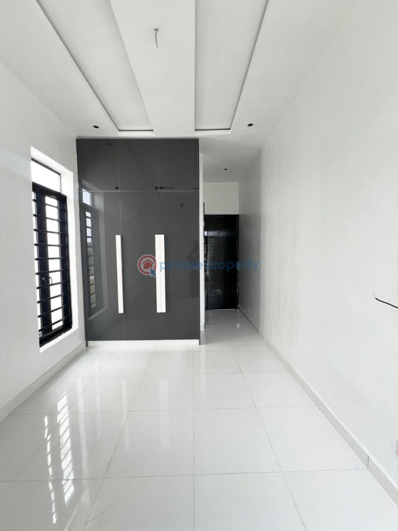 Lekki luxurious duplex with swimming pool*  🔑🔑 5bedrooms fully-detached duplex with bq for sale!! - 13 5 bedroom Detached Duplex For Sale 2nd Toll Gate Lekki Lagos - 13