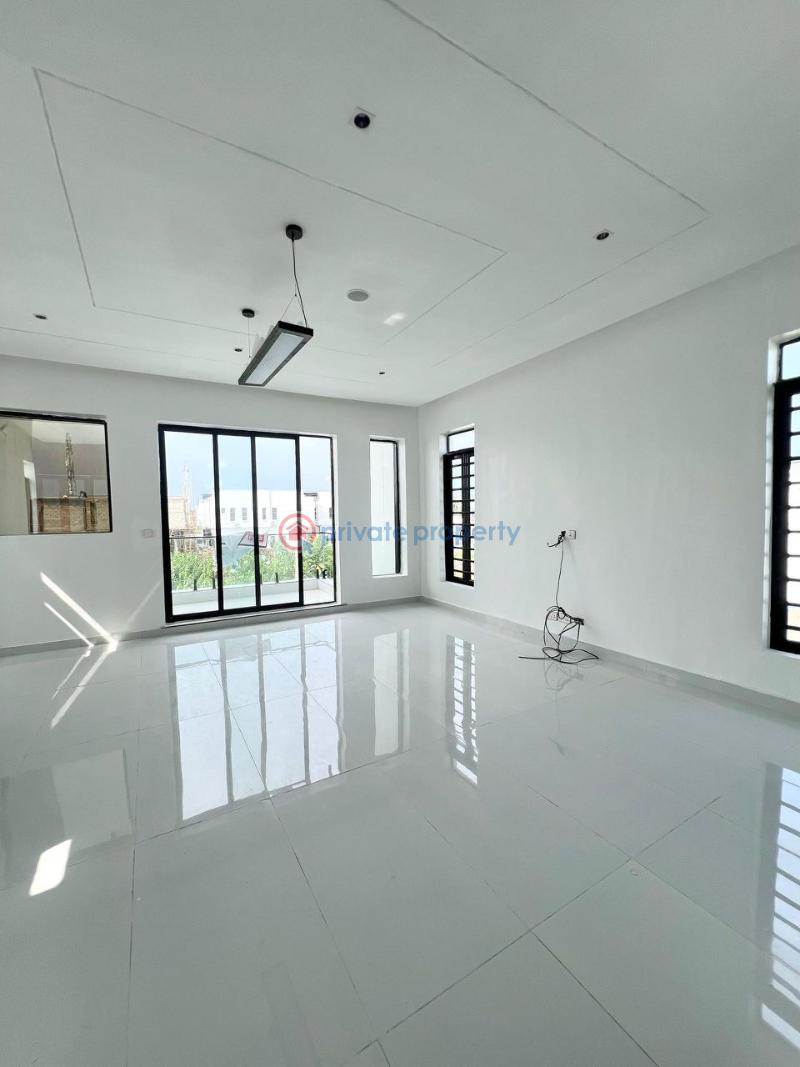 Lekki luxurious duplex with swimming pool*  🔑🔑 5bedrooms fully-detached duplex with bq for sale!! - 24 5 bedroom Detached Duplex For Sale 2nd Toll Gate Lekki Lagos - 24