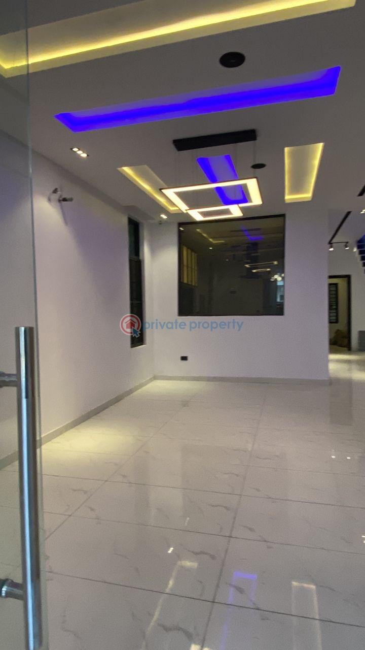 Lekki luxurious duplex with swimming pool*  🔑🔑 5bedrooms fully-detached duplex with bq for sale!! - 7 5 bedroom Detached Duplex For Sale 2nd Toll Gate Lekki Lagos - 7