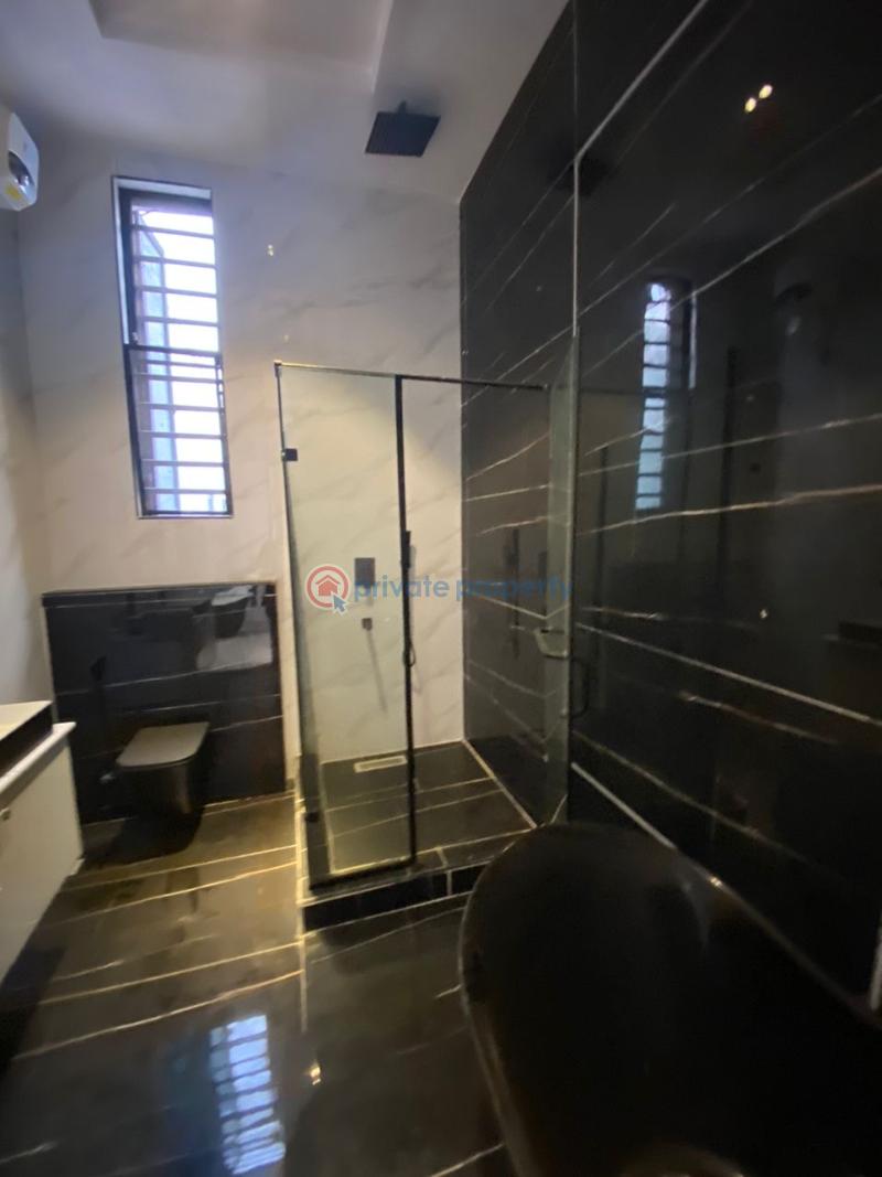 Lekki luxurious duplex with swimming pool*  🔑🔑 5bedrooms fully-detached duplex with bq for sale!! - 10 5 bedroom Detached Duplex For Sale 2nd Toll Gate Lekki Lagos - 10