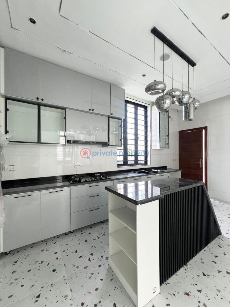 Lekki luxurious duplex with swimming pool*  🔑🔑 5bedrooms fully-detached duplex with bq for sale!! - 22 5 bedroom Detached Duplex For Sale 2nd Toll Gate Lekki Lagos - 22