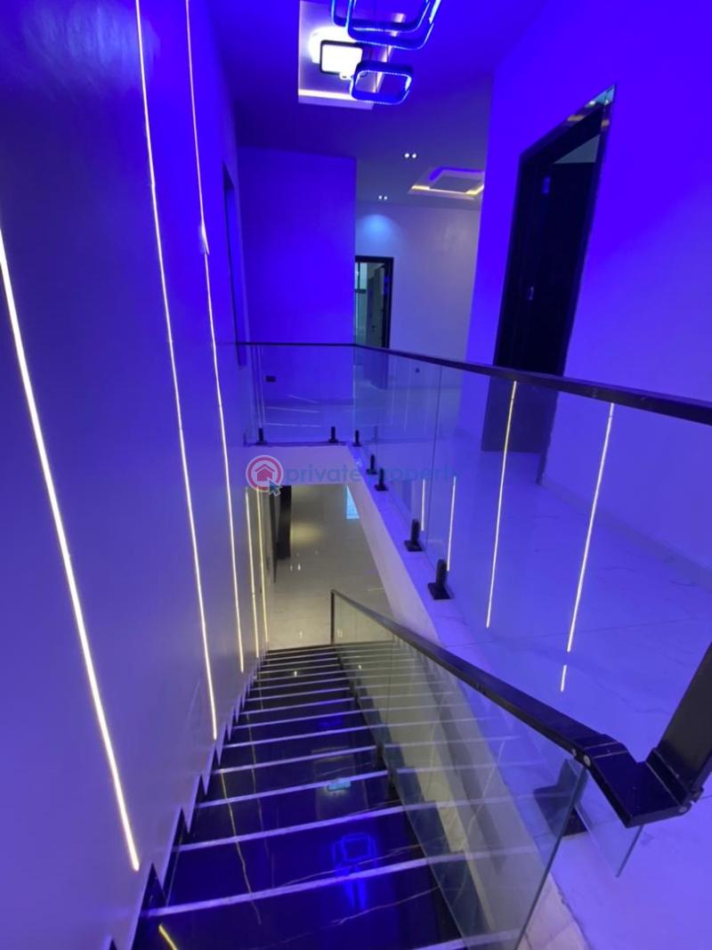Lekki luxurious duplex with swimming pool*  🔑🔑 5bedrooms fully-detached duplex with bq for sale!! - 27 5 bedroom Detached Duplex For Sale 2nd Toll Gate Lekki Lagos - 27