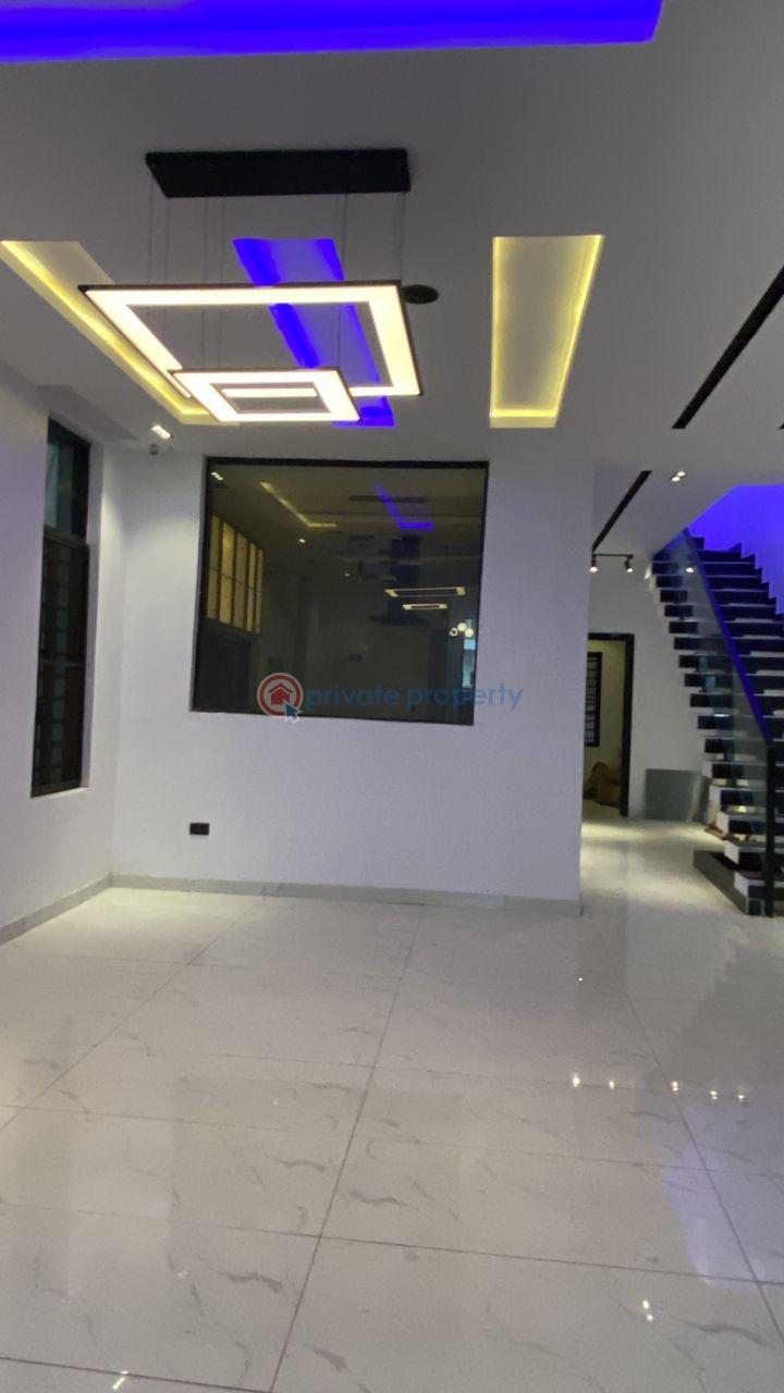 Lekki luxurious duplex with swimming pool*  🔑🔑 5bedrooms fully-detached duplex with bq for sale!! - 16 5 bedroom Detached Duplex For Sale 2nd Toll Gate Lekki Lagos - 16