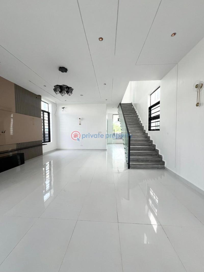Lekki luxurious duplex with swimming pool*  🔑🔑 5bedrooms fully-detached duplex with bq for sale!! - 12 5 bedroom Detached Duplex For Sale 2nd Toll Gate Lekki Lagos - 12