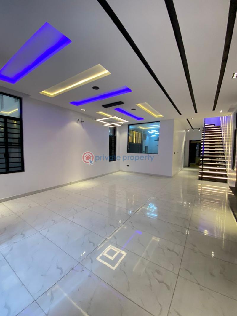 Lekki luxurious duplex with swimming pool*  🔑🔑 5bedrooms fully-detached duplex with bq for sale!! - 23 5 bedroom Detached Duplex For Sale 2nd Toll Gate Lekki Lagos - 23