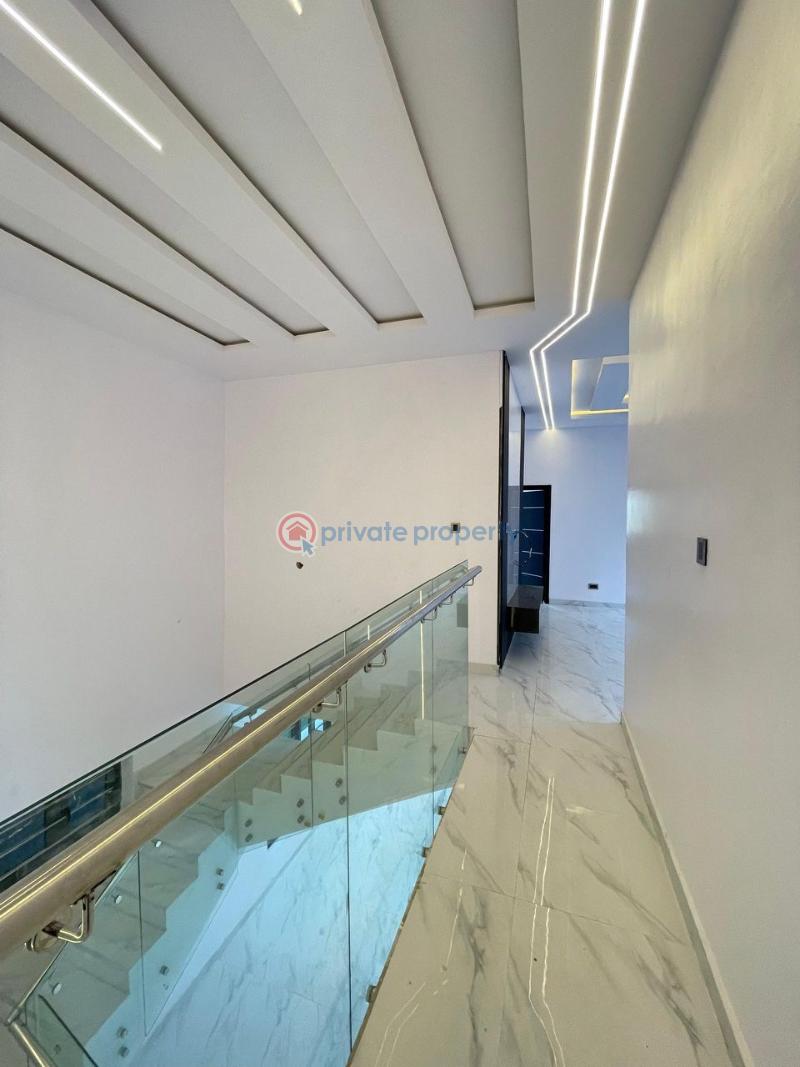 5 bedroom Detached Duplex For Sale Ologolo Lekki Lagos - 1