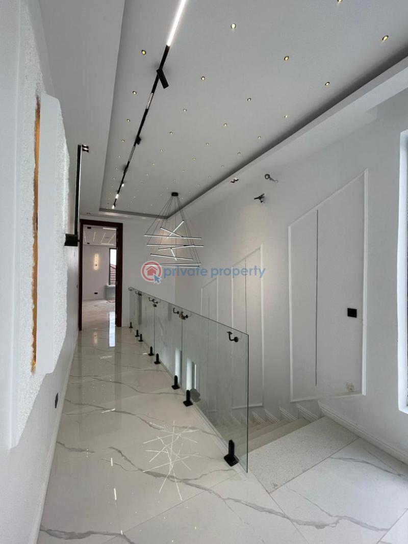 5 bedroom Detached Duplex For Sale Ikota Lekki Lagos - 3