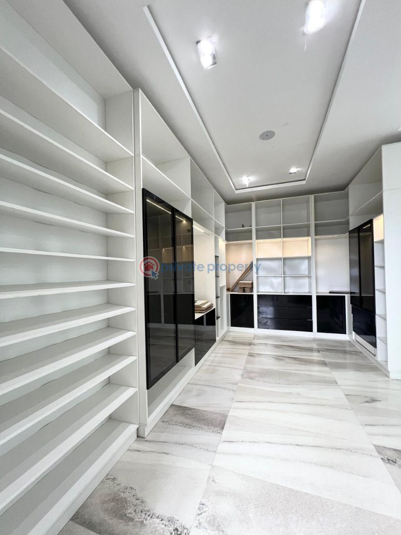 5 bedroom Detached Duplex For Sale Osapa Lekki Lagos - 14