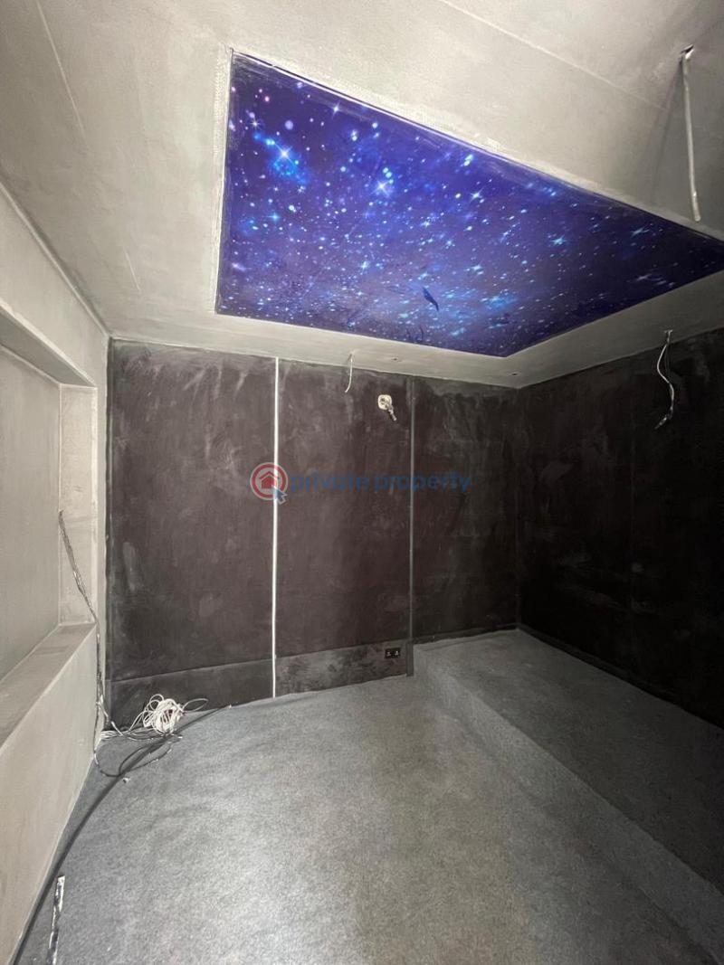 5 bedroom Detached Duplex For Sale Ikota Lekki Lagos - 2