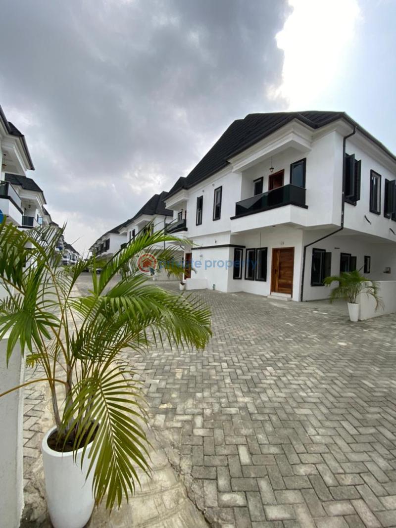 4 bedroom Semi detached Duplex For Sale Ikota Lekki Lagos - 3